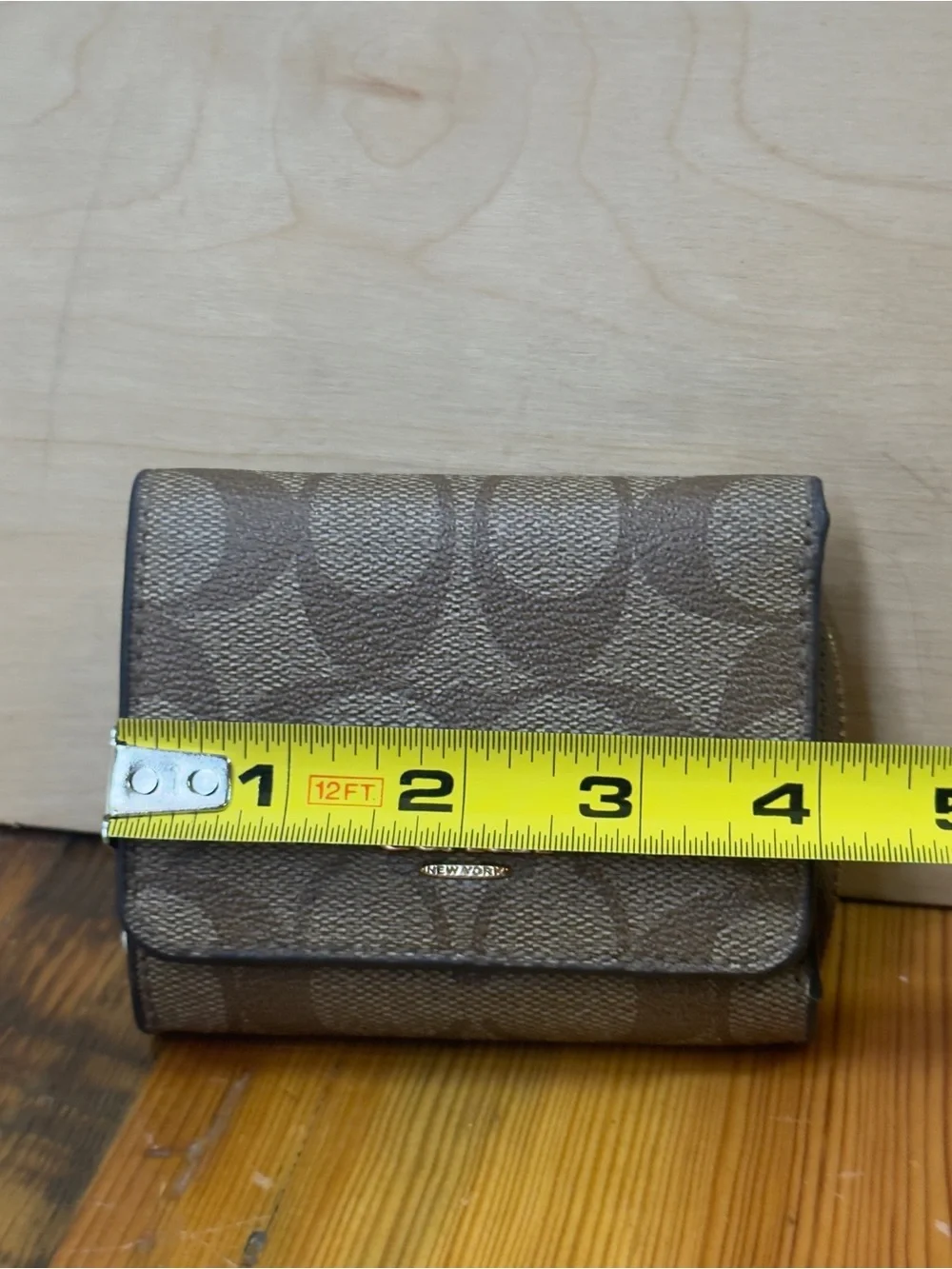 Coach compact card